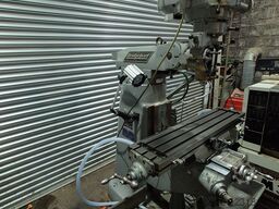 BRIDGEPORT 2HP Milling Machine