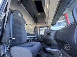 IVECO S-WAY AS440S46 Intarder ACC-Tempomat LED
