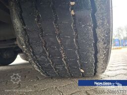 Schmitz Cargobull Curtainsider Mega