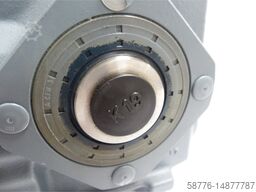 SEW-EURODRIVE SA37/T DRS71S4/ASE1 Getriebemotor SN: MK117825 - ! -