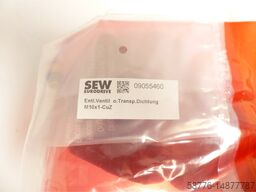 SEW-EURODRIVE SA37/T DRS71S4/ASE1 Getriebemotor SN: MK117825 - ! -