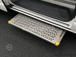 VOLKSWAGEN T6.1 Transporter Hochdach Rollstuhl-Rampe Trages