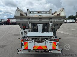 RENAULT D7.5 180 4x2 Semat/Techno Azimut 8 m3 Garbage