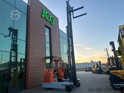 Combilift Hubtex DQ45/Only 3309 h/ Reach forks