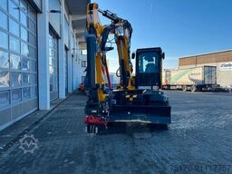 JCB Hydradig Pro / Skid-Steer-Aufnahme / 375h / 2024