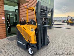 Combilift CB3000/LPG /2016 year/ Perfect condition