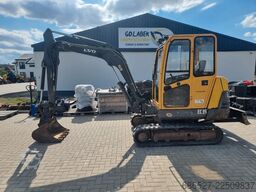 VOLVO EC35