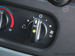 FORD Transit 2,2 TDCI FT 300 L Feuerwehr MTW  9 Sitze