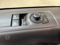 Ford E-Transit Custom 320 L1H1 Trend 65 kWh / 100% E...