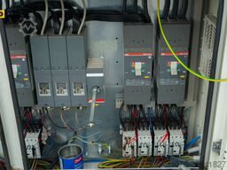 Used Industrial Chiller AERMEC - 634 kW | With warranty