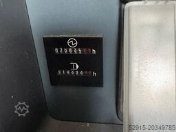 DMG MORI DMF 360-11 - 4 axis