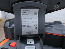 toyota Levio LPE 200