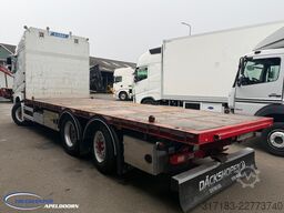 Volvo FH 500 6x2 Stuuras, Voorzijde bladgeveerd