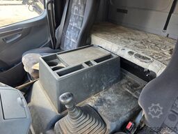 MERCEDES-BENZ 1524 BDF mit Klima, Ladebordwand, 2 x Bett