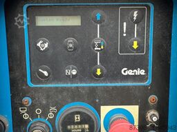 Genie GS3369RT Hoogwerker Schaarhoogwerker Ruwterrein