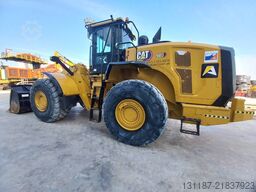 CAT 980 (Abu Dhabi)