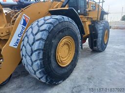CAT 980 (Abu Dhabi)
