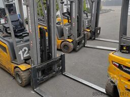 Jungheinrich EFG320 no battery ( 3 st paket )