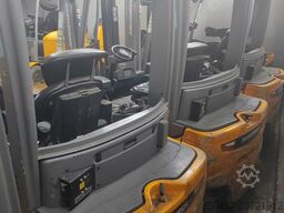 Jungheinrich EFG320 no battery ( 3 st paket )