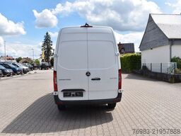 MERCEDES-BENZ Sprinter 317 CDI 9 G-Tronic Hochraumkast. Abstan