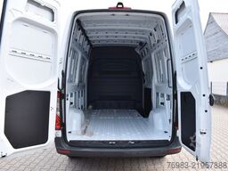 MERCEDES-BENZ Sprinter 317 CDI 9 G-Tronic Hochraumkast. Abstan