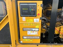 CATERPILLAR DE65E3 / Stromerzeuger / 60KVA / 2017 / 17.917h