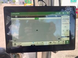 John Deere 6100M