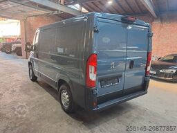 PEUGEOT Boxer Kasten L1 H1 Klima Kamera Tempo Tüv E6