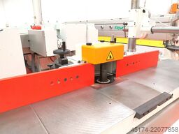 SCM T 150 E