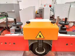 SCM T 150 E