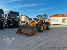 JCB TM 320 T4F * AGRI * Q-FIT * 40Km/h * VOLLGUMMI *