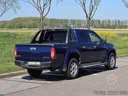 ISUZU D-MAX 2.5D DubbeleCabine Export