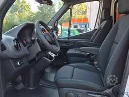MERCEDES-BENZ 517Sprinter Lord Light 22 Sitzer Lagerfahrzeug S
