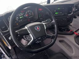 SCANIA P450 + LOHR WXS K2SE