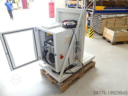  Stäubli TX90 industrieller Roboterarm mit kompletter Steuerung und Bedienpanel