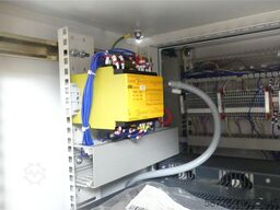  Stäubli TX90 industrieller Roboterarm mit kompletter Steuerung und Bedienpanel