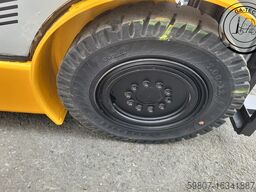 Jungheinrich TFG425s