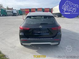 Mercedes-Benz GLA 200 D