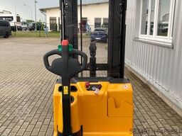 Liugong CLG2S016-WF3