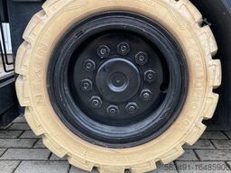 Doosan B50X-7
