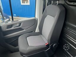 VW Crafter 35 Kasten 4x4 L2H1 - Navi