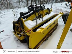 Multihog Kombi-Schneepflug+Kehrwalze