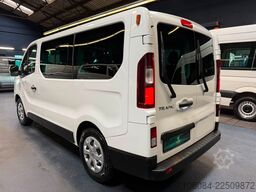 RENAULT Trafic Style Life 8 Sitze Klima Tempomat LED