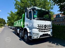 Mercedes-Benz Arocs 4151 8x4/ 2 x - Seiten Kipper Meiller/Euro6