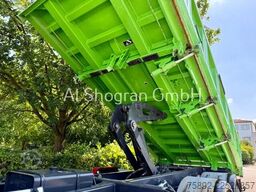 Mercedes-Benz Arocs 4151 8x4/ 2 x - Seiten Kipper Meiller/Euro6