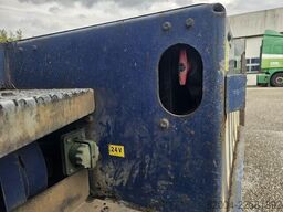 TERBERG RT283 /TERMINAL TRACTOR 4X4/ TURNING CHAIR. /AU...