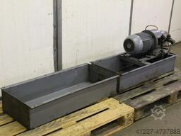 Forst-Enor mit Behälter