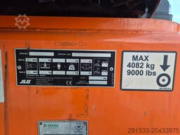 JLG 460SJ 4X4 / LOW MTH / 1 OWNER