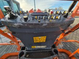 JLG 460SJ 4X4 / LOW MTH / 1 OWNER