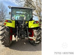 Claas Axos 310 mit Frontlader FL80